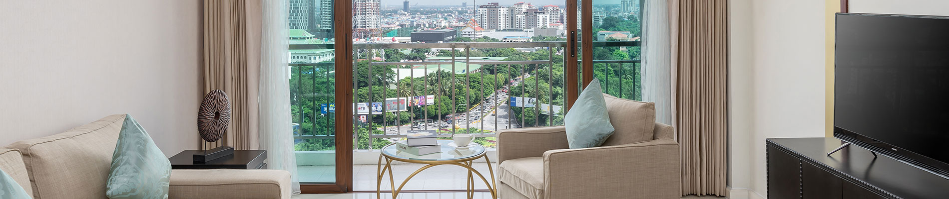 <br /> <b>Warning</b>:  Undefined variable $page_title in <b>/home/pyaygarden/public_html/web/app/themes/pyaygarden/content-slider.php</b> on line <b>20</b><br /> 