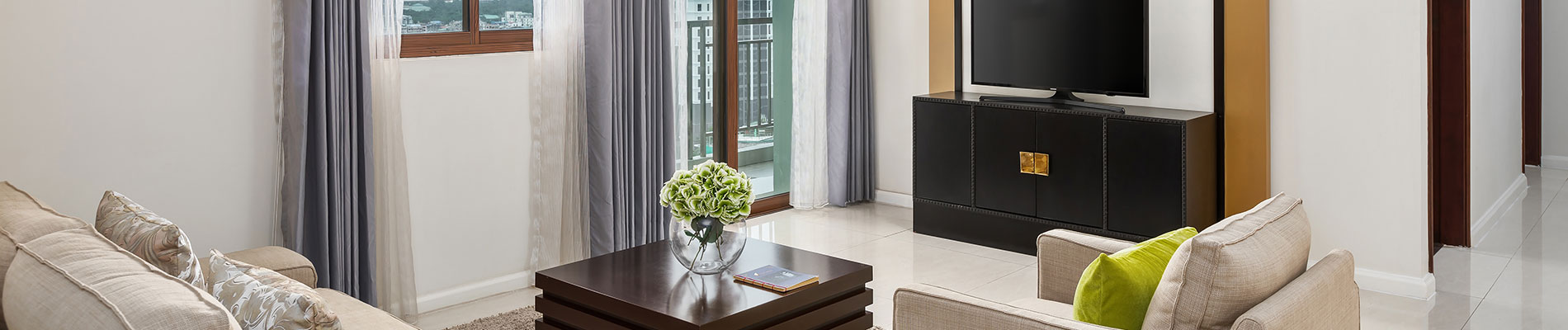 <br /> <b>Warning</b>:  Undefined variable $page_title in <b>/home/pyaygarden/public_html/web/app/themes/pyaygarden/content-slider.php</b> on line <b>20</b><br /> 